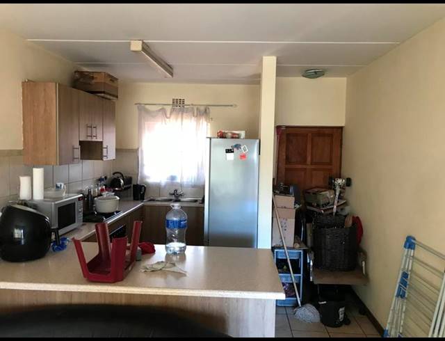 2 BEDROOM APARTMENT FOR SALE IN FLORIDA